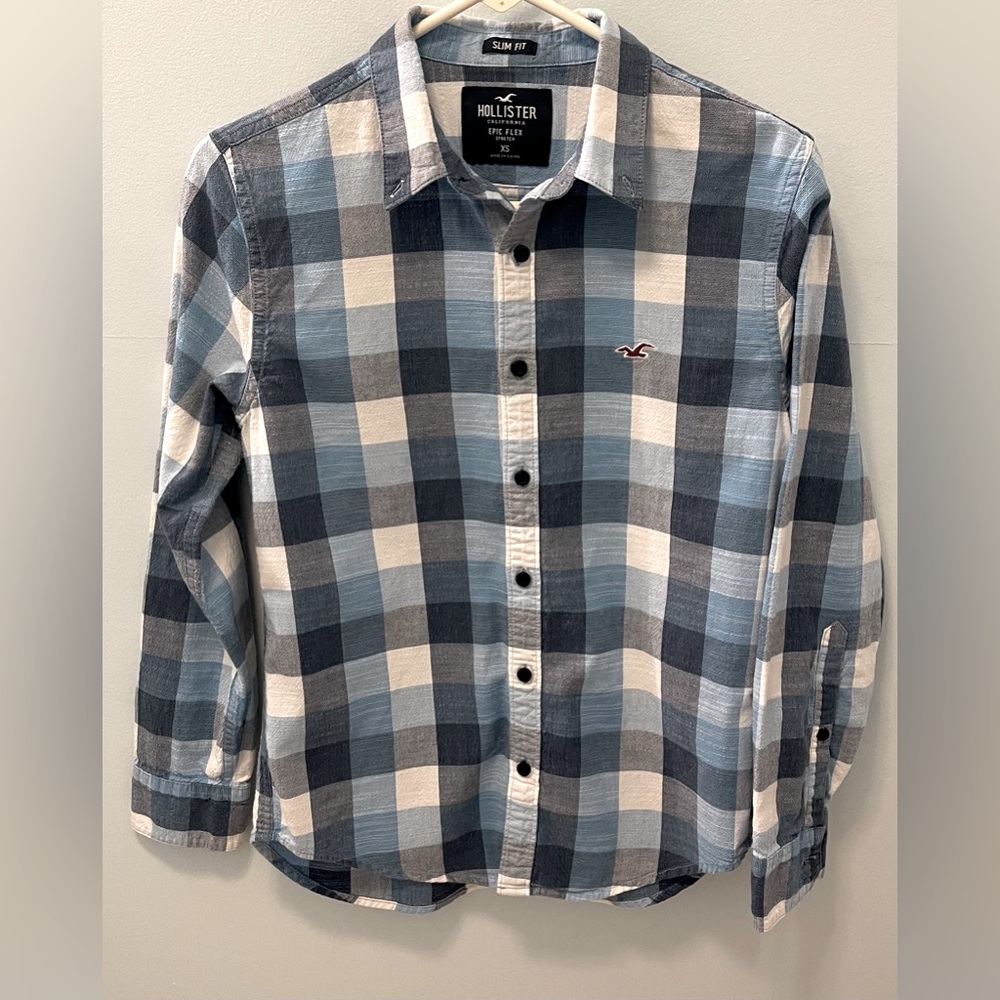 Mens Hollister Slim fit Button up. Size Xsmall